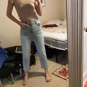 High Rise Straight Jeans  NWT